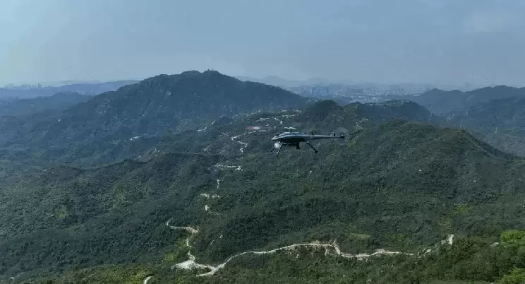 Mehr als 3.000 Stunden Waldpatrouille, Drohnen der Purple Swallow-Serie errichten eine starke Wald-"Feuerwand".