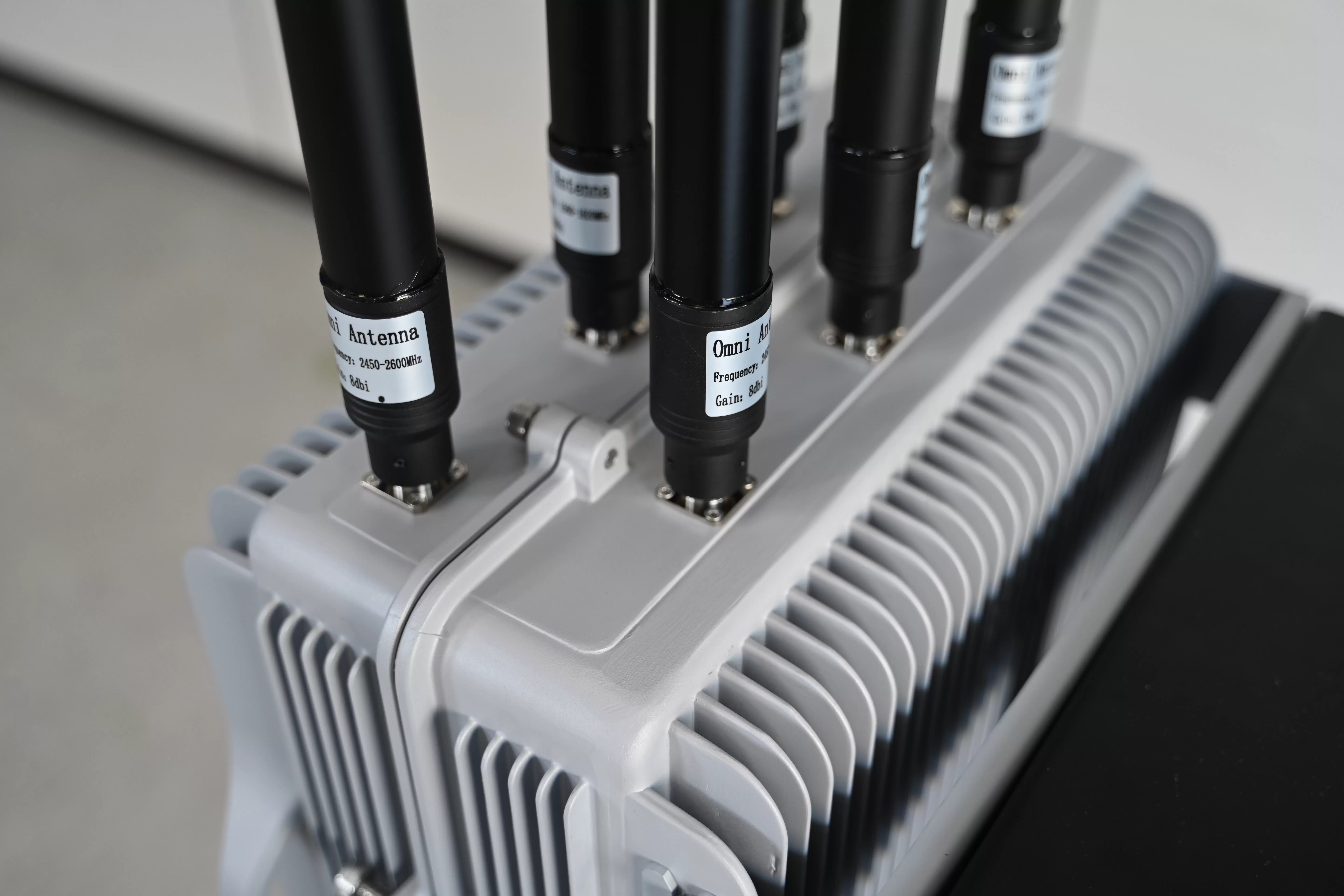 DR200-C Fest installiertes Drohnenerkennungs- und Störgerät